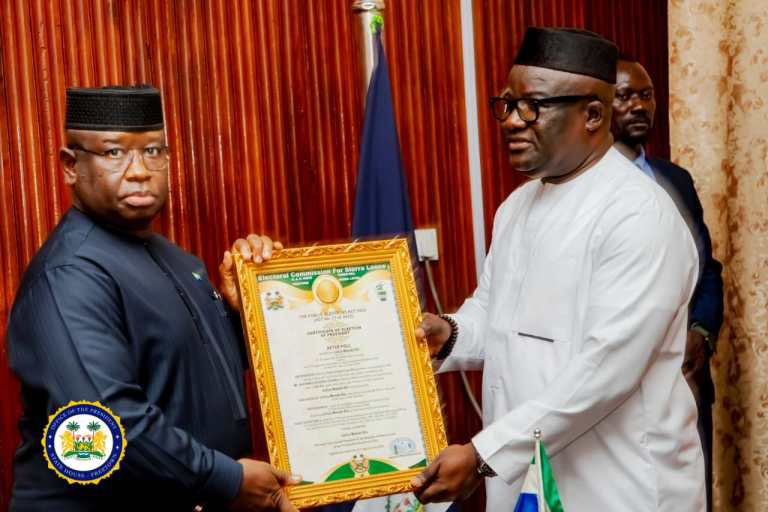 samurakamara201's tweet photo. "My dear compatriots,

Wednesday, July 19, 2023 marked another sad day for our nation. 

The presentation of a Certificate of Return by the Chief Electoral Commissioner @MKKonnehECSL further compounds the illegally stage-managed occupation of our State House, following the electoral coup - which to the best of my knowledge - is by far the most unprecedented election fraud  ever. 

Sierra Leone is not the same anymore ever since the coming to governance of the 'PAOPA' REGIME in 2018.  

On 24 June 2023, Sierra Leoneans were clearly determined to rid themselves of an autocratic and ethno-centric regime, and demonstrated their WILL for change by the huge turnout at polling centers. 

But the democratic backsliding since 2018 was climaxed in June 2023 by the most blatant electoral fraud ever in history. 

This cannot be accepted or allowed to continue because if we do, it will kill democracy in Sierra Leone and could threaten its consolidation in a region that is already politically, socially and economically troubled.

I have exercised considerable restraint since the ROUGE announcement of results.  

As an institutionalist, I believe that ECOWAS in particular, the AU and international partners have a BIG role to play to prevent the spread of such undemocratic behaviour that ignores the Voice and Will of the majority. 

If this broken democracy is not fixed and this rogue regime is nurtured, no one, and I mean, no one, including the AU, ECOWAS and international partners would have the moral ground to globally advocate for democracy,  freedoms, peace, Justice and human rights. 

This lack of action and/or reprimand by international organisations and democratic loving individuals, can surely EMBOLDEN DICTATORS OR WOULD-BE DICTATORS. 

It is not enough to support elections and stand aside when the results are being manipulated, and then only get involved when situations become untenable."
