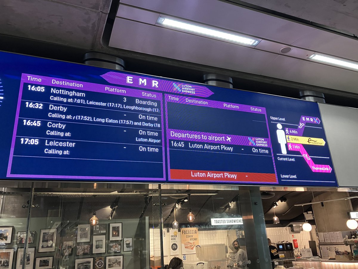 New departure boards at St Pancras, and I actually really like them! Handy screen showing which way and how long it takes to walk to the respective platforms too … nice!
