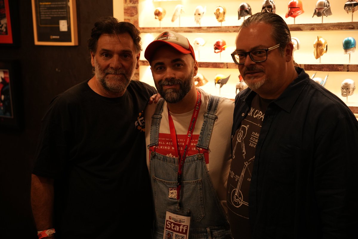 Merci <a href="/FredZolf/">Sparadrap</a> d'être passé sur le stand, on se revoit à la prochaine convention! 🫶