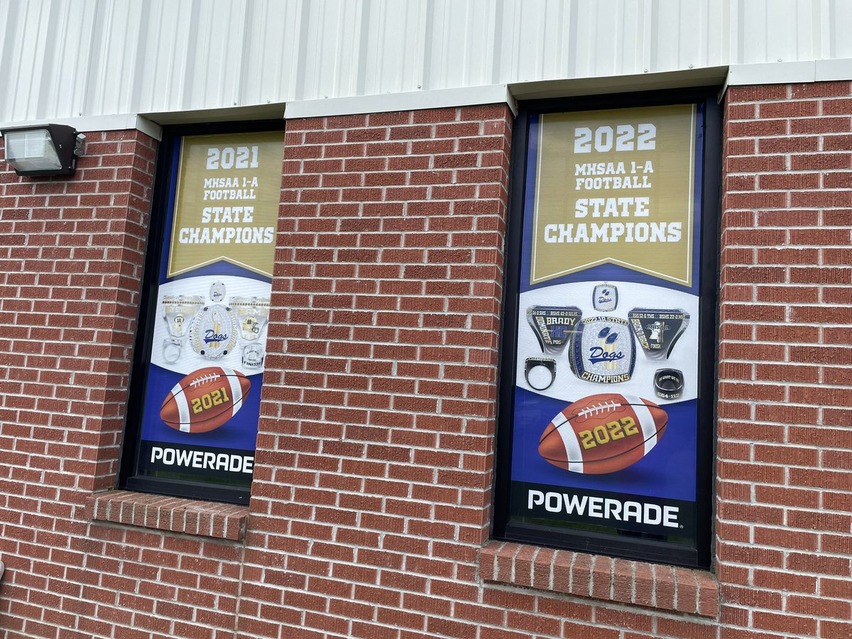 TaylorCuret's tweet photo. The grind doesnβt stop for the 2-time defending state champs Bay Springs.
The Bulldogs intent on making it a 3-peat.
#CountdownToFootball @DanBrady8 https://t.co/odOrVQWphl