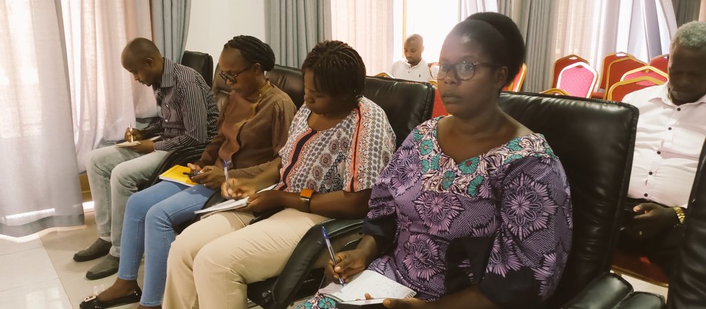 Nonaha <a href="/KanombeSector/">Kanombe Sector</a> wacyiriye  Uruzinduko rw'urwego Nshingwabikorwa rw'Akarere ka Kicukiro Aho baje kuganira n'abakozi bakorera mu murenge Nyuma bakaza guhura na Biro y'inama Njyanama y'umurenge. 

Urwo ruzinduko rugamije kureberahamwe Imikorere ni mikoranire.