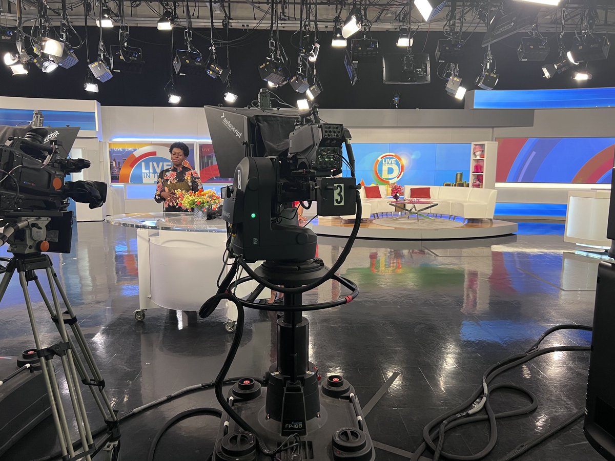 Hello World! Joining the team on ‘Live in the D’ this morning. ⁦<a href="/Local4News/">Local 4 WDIV Detroit</a>⁩