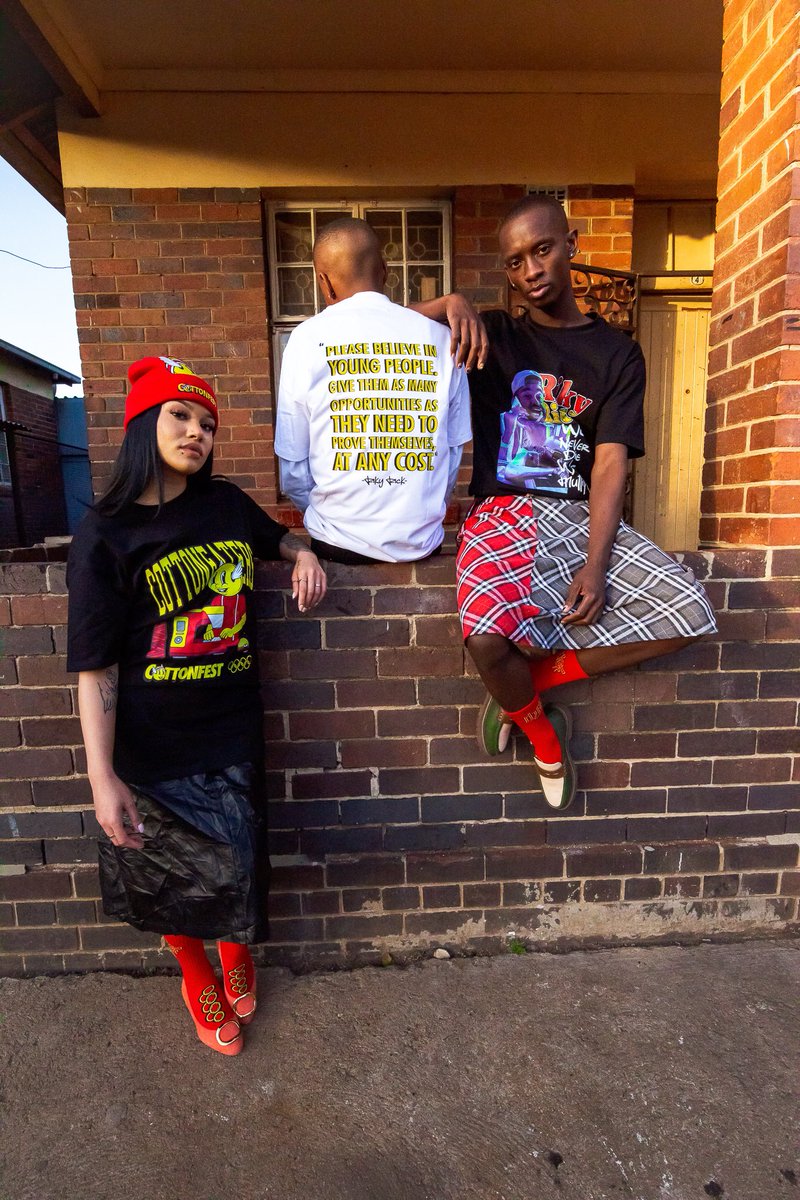 CottonFestJHB's tweet photo. Cottoneaters🙃
 
Cottonfest merch is officially available online🥳

Follow the link in our bio to get yours 📲

#merchandise #fashion #cottonfest #cottonfest2023 #CF2023 https://t.co/HjNF3vhsqo