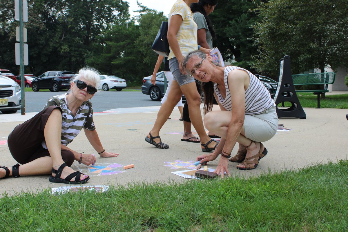 mclsnj's tweet image. Adult crafters at our Hickory Corner Branch used dot patterns to create beautiful #Rangoli Designs. Then they took their designs outdoors and used #sidewalkchalk to decorate the sidewalks! It turned out to be a fun-filled family activity for many adult patrons and their kids!