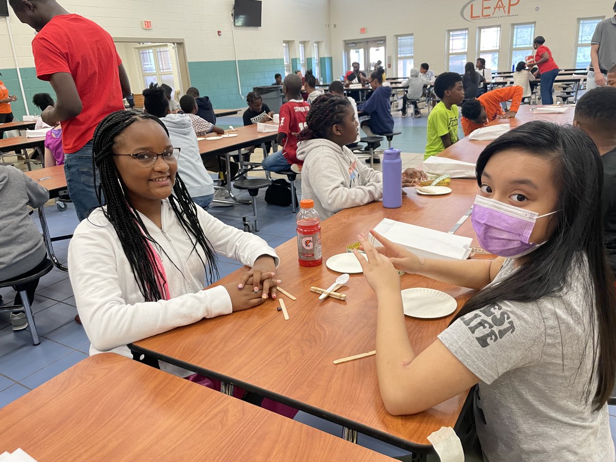 spmmccord's tweet image. Last day of SOAR #STEAMActivity #SkittleBall #Catapult #MiddleSchool