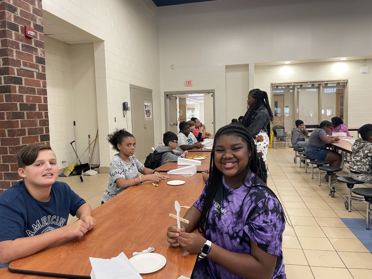 spmmccord's tweet image. Last day of SOAR #STEAMActivity #SkittleBall #Catapult #MiddleSchool