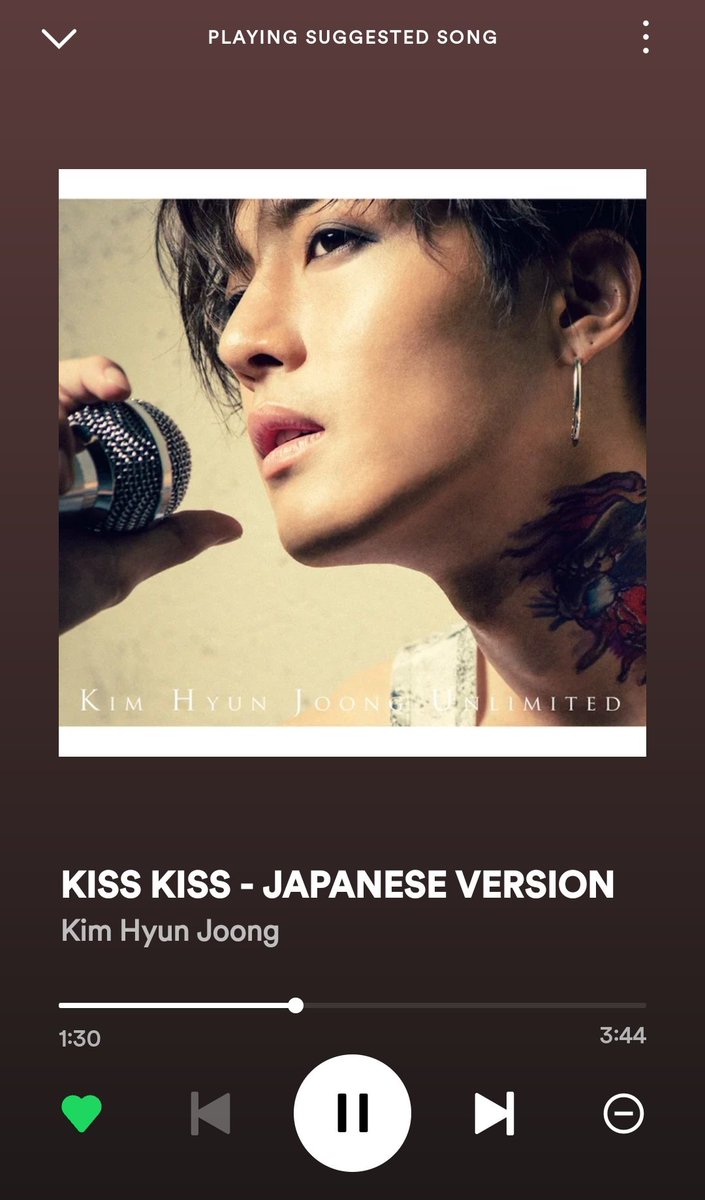 lhieyanminho22's tweet photo. #Kimhyunjoong your memory always in my heart never end of a dream to see you perform in the world with all your guitars and Gemini Band beside you🥰🙏 Why do I love this photo?😅✍️ I missed doing sketch but I don't know the next sketch would be?
#PlaylistCover? Or simple You😅 https://t.co/zjuQUT1IjU