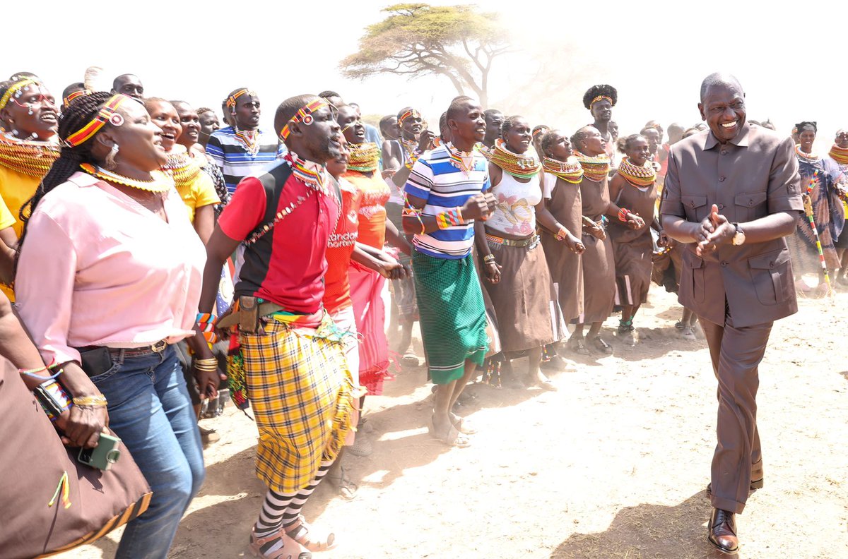 WilliamsRuto's tweet photo. We will expand and modernise Isiolo to cater for the growing population in the region. Roads within the town will be upgraded, street lights erected, security enhanced and the sewerage lines fixed. https://t.co/PZhRysQrYT