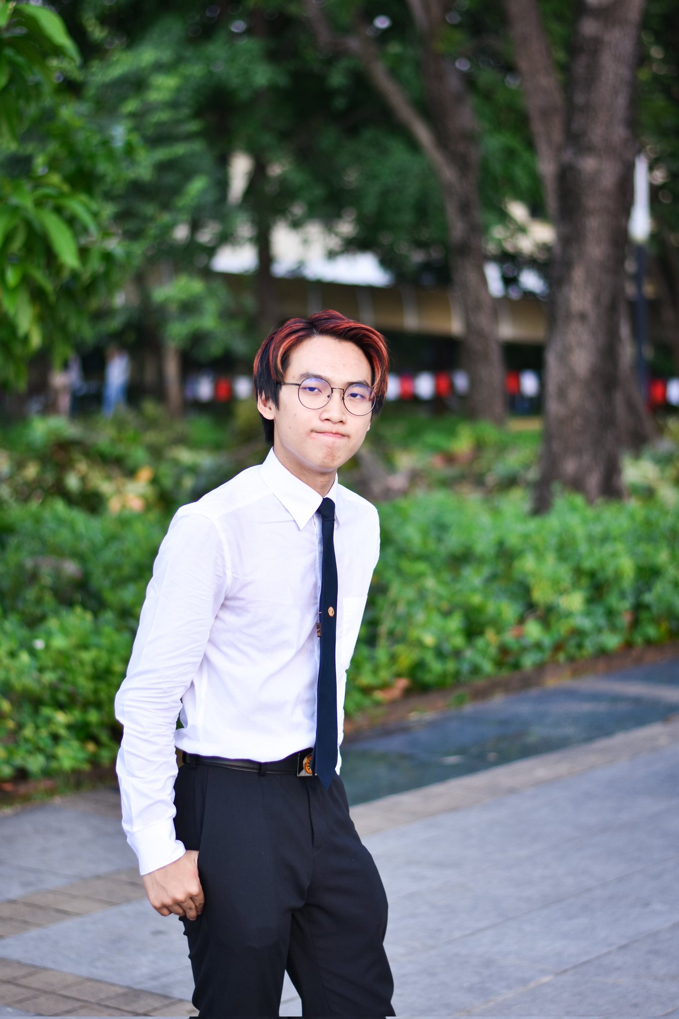 เลาเกลียดตรีโกณ 📐 on Twitter "With uniform vs without uniform https