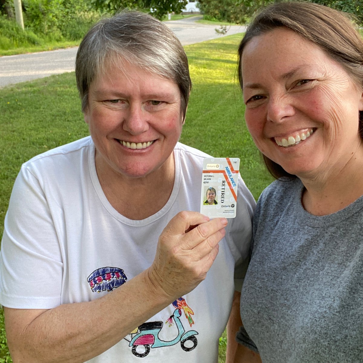 It is with great honour that I, Commander Ervin, got to present my work sister, Paramedic Vicky Wilson with her retirement oasis card.  Congratulations Vicky!   #coviddelay #ADPS911
