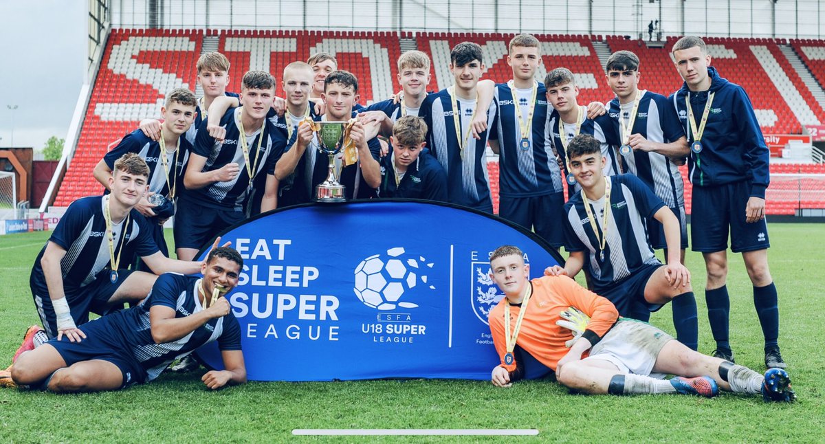 #ThrowbackThursday <a href="/SchoolsFootball/">English Schools' Football Association</a> National Champions ⚽️🏆