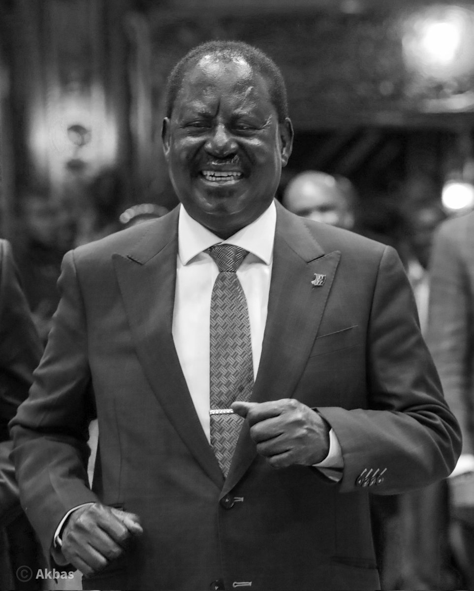 magwaz3's tweet photo. By arresting Babu Owino and conspiring to kill Baba Raila Odinga, William Ruto is directly calling for a revolution. All indicators shows that Kenya is headed to the wrong direction and the enemy is Zakayo. Time to say Enough is Enough.
#ReleaseBabuOwino #RailaOdinga https://t.co/r7nfAGzRmS