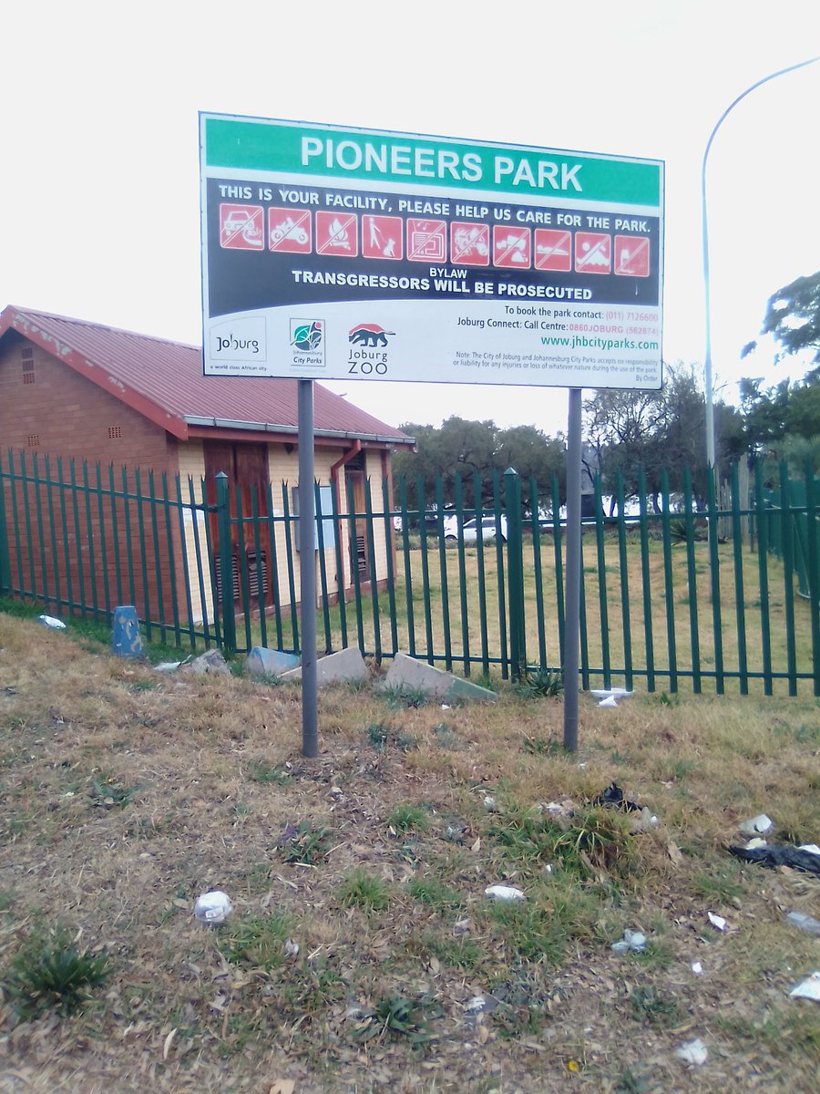 AfricanStory1's tweet photo. @JoburgParksZoo @SAParksandRec  My brother sent me this. I wish who ever is doing this must be arrested this is wrong. My brother did put out the fire. You can inbox me for his number . https://t.co/CoXUyeHyMt