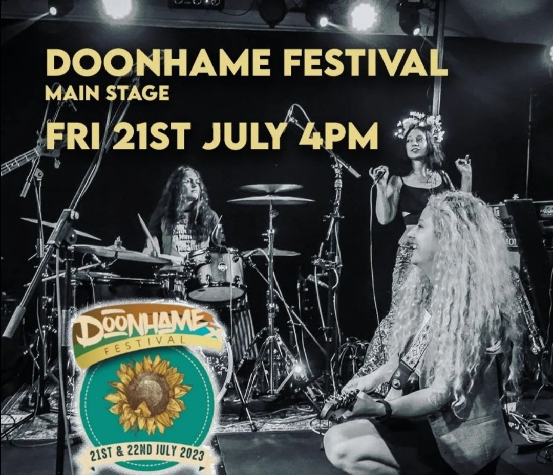 Well, look who have been added to the Donnhame Festival Main stage tomorrow! Catch @EBBband live at 16:00, not to be missed!! 🎊🎶🎷🎶🎸🎶🎹🎶🥁🎶🎊 #music #livemusic #progrock #localcommunity #bands #gigs #festivals
