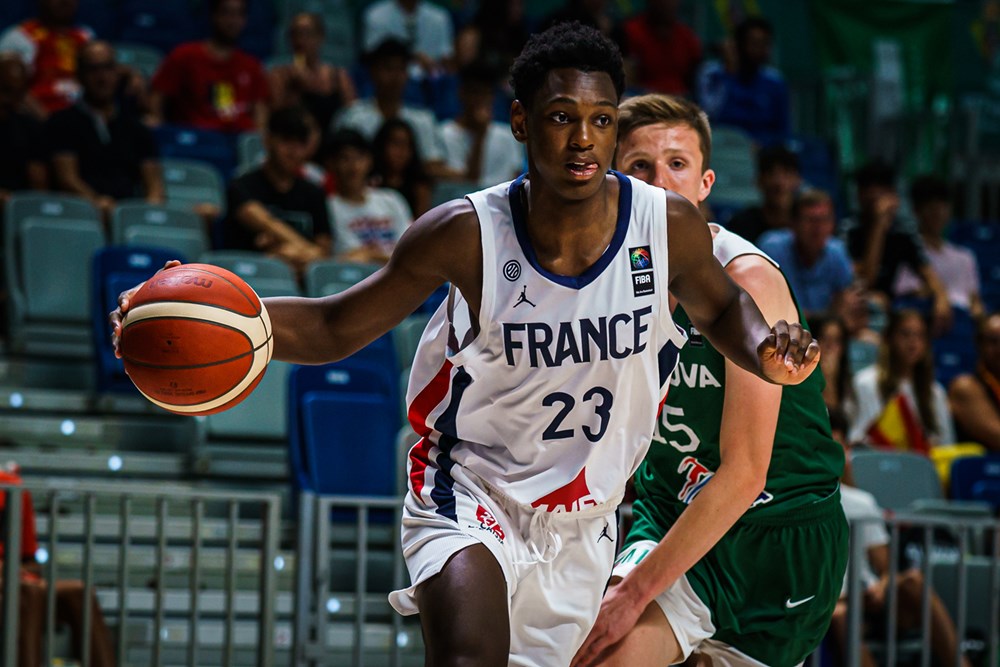Paris BBall On Air tweet media