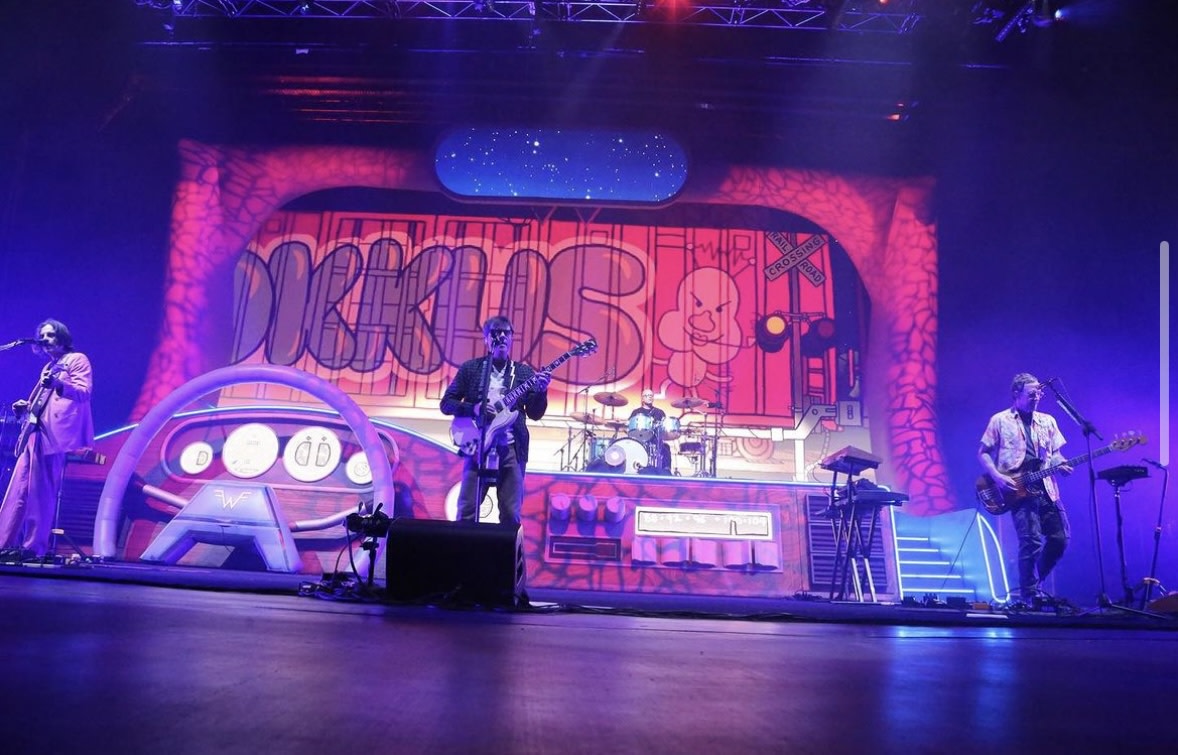 Gallagher Staging and Productions tweet media