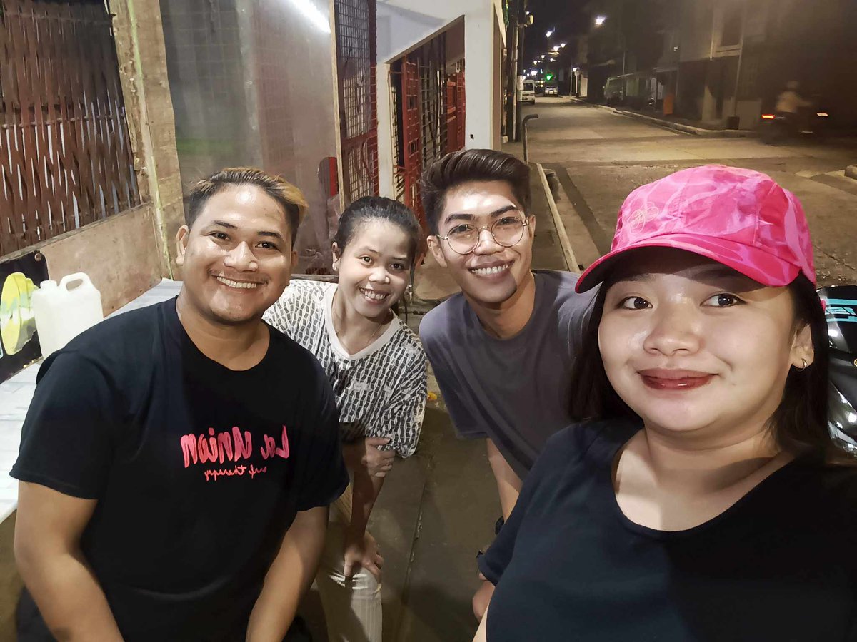 allyzestrd's tweet photo. Inulan ang mga beshy ko 🤸🏻♀️🤸🏻♀️🤸🏻♀️
#HANUNA https://t.co/oHk3jyP8mf