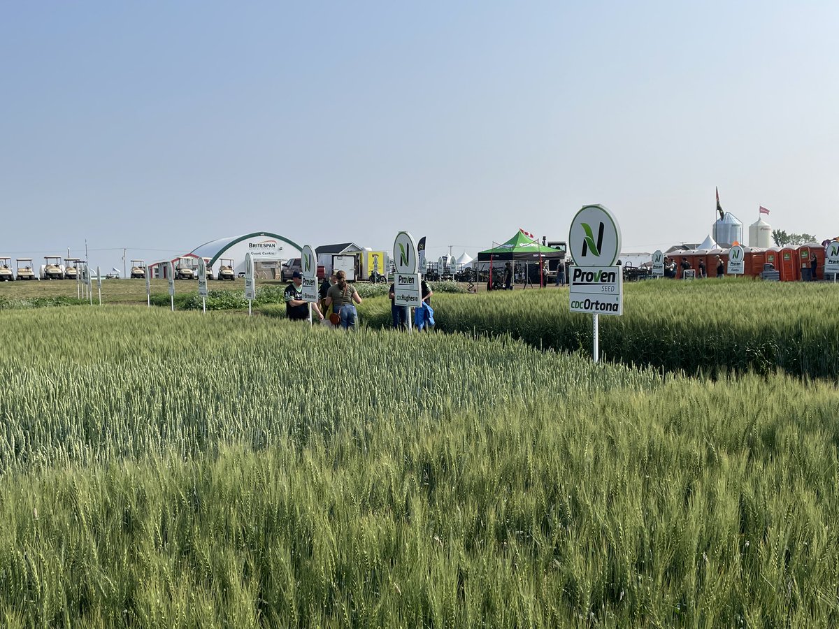 Talking about Proven seed at AIM 2023. Thanks to all customers who took time to check them out. #Proven