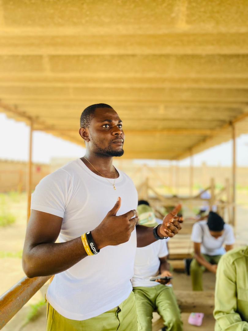 onoyom_iyanya's tweet photo. THURSDAYS ARE FOR COMMUNITY DEVELOPMENT SERVICES.
At EFCC CDS (Integrity Club), we pride in the fact that we are contributing our little bits in the conscious fight against the prevalence of economic and financial crimes in Nigeria.

#integrity   
#buildingthemind https://t.co/EanA1w4OlO
