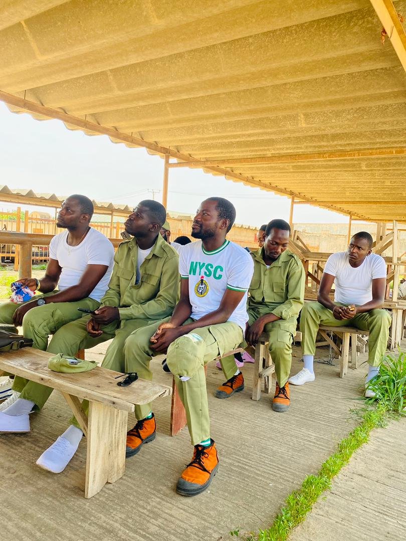 onoyom_iyanya's tweet photo. THURSDAYS ARE FOR COMMUNITY DEVELOPMENT SERVICES.
At EFCC CDS (Integrity Club), we pride in the fact that we are contributing our little bits in the conscious fight against the prevalence of economic and financial crimes in Nigeria.

#integrity   
#buildingthemind https://t.co/EanA1w4OlO