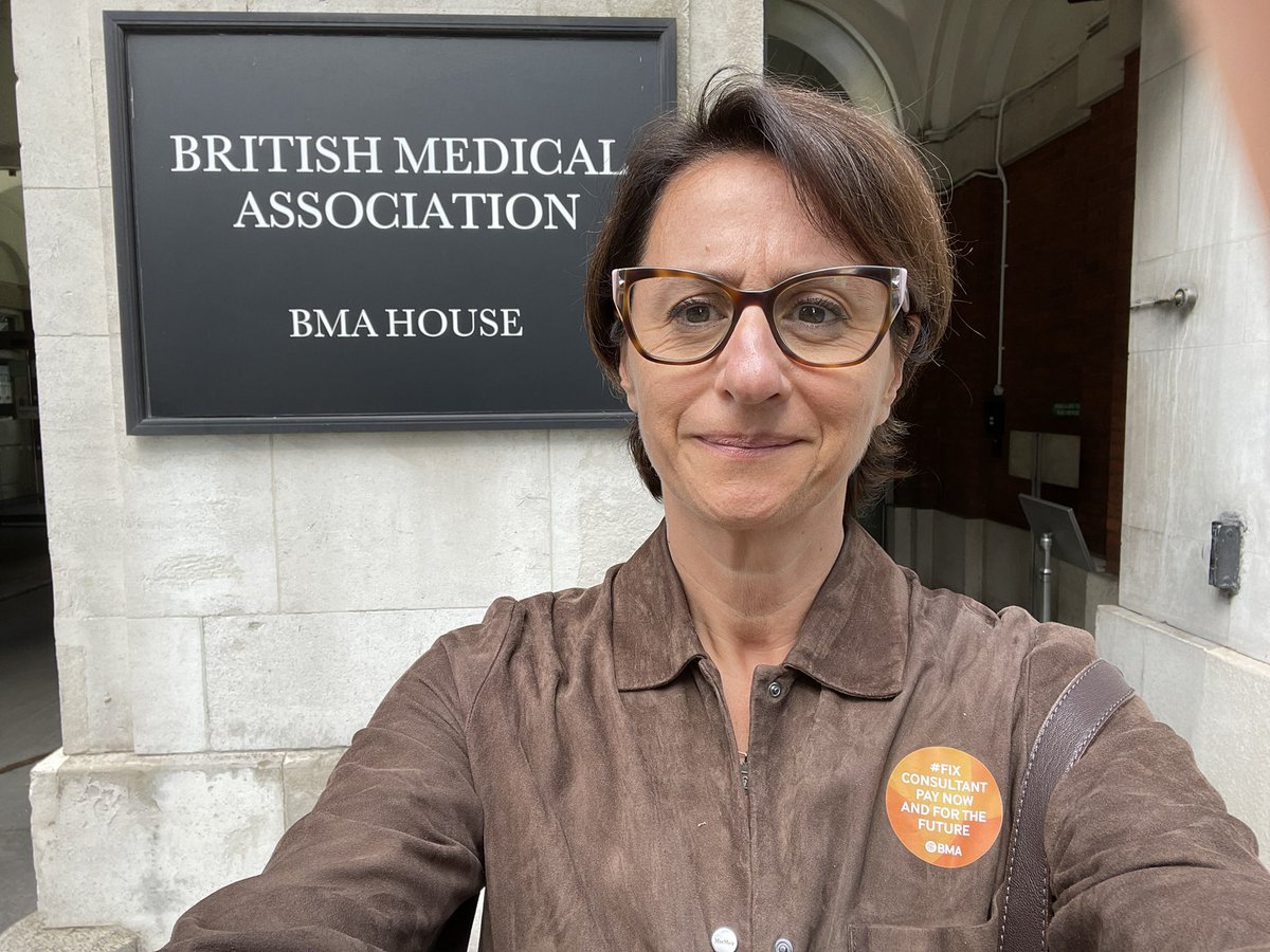 Historic moment in 75years of NHS! 1st National Consultant Strike. Is not only for #FixConsultantPay it’s about protecting the future of the NHS consultant workforce. #fightforyourNHS <a href="/TheBMA/">The BMA</a>