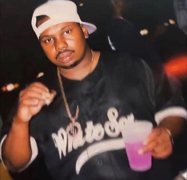 ChopRadio1's tweet photo. Happy Birthday DJ Screw
Truly appreciate all your contributions to Music and creating the Chopped and Screwed community.
#LONGLIVESCREW #CHOPRADIO https://t.co/AuZxp93VOB