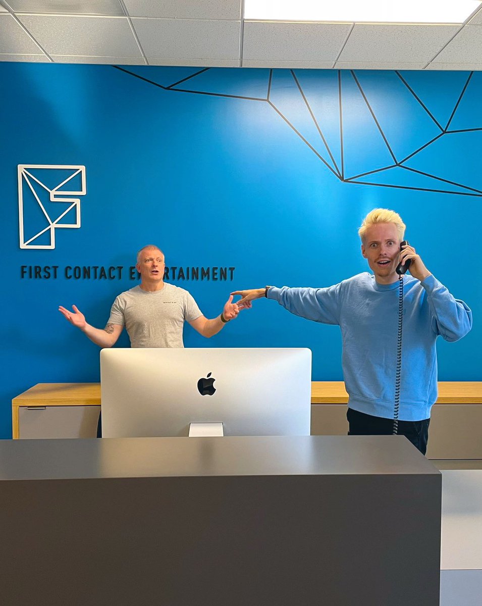 NathieVR's tweet image. Time for an office takeover at @firstcontactent