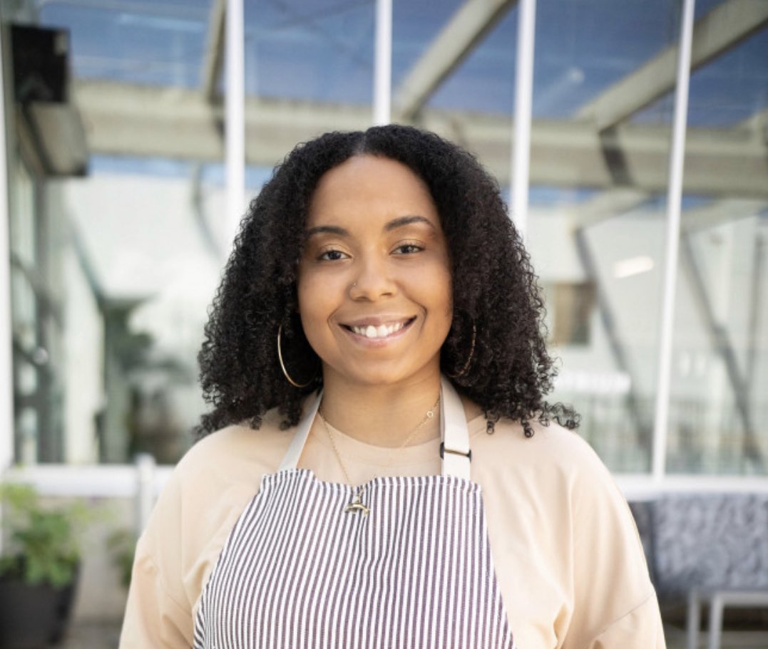 I’m a Black woman from Mississippi and I’m in the running to be America’s next Favorite Chef

Winning would mean that I not only could win some money, but also be mentored by one of the best chefs in the industry, Carla Hall! I need votes from my community to make it happen!