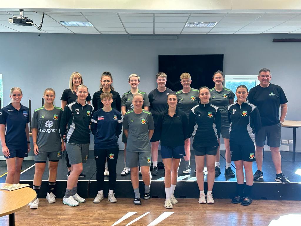 NantwichWomenFC's tweet photo. 💚 NANTWICH NUTRITION 💚

We are absolutely over the moon to announce that this season we will be working with Nantwich Nutrition as our official nutrition partners 💚

#UpTheDabbers 💚 https://t.co/KJuZIjXSyf