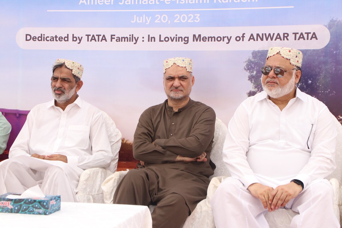 M_YousufJI's tweet photo. امیرجماعت اسلامی @ji_zilashumali و چئیرمین @TMCNewKarachi محمد یوسف  جماعت اسلامی @alkhidmatKHI کے تحت 2022کے سیلاب زدگان کے لیے گوٹھ امام بخش گوندربولاڑی گڈاپ ٹاؤن ملیر میں قائم الخدمت ماڈل ولیج کے افتتاحی تقریب سےخطاب کررہےہیں۔اس موقع پر @NaeemRehmanEngr ،نوید علی بیگ ،راشد قریشی، سومار برفت و دیگر ہمراہ موجود ہیں