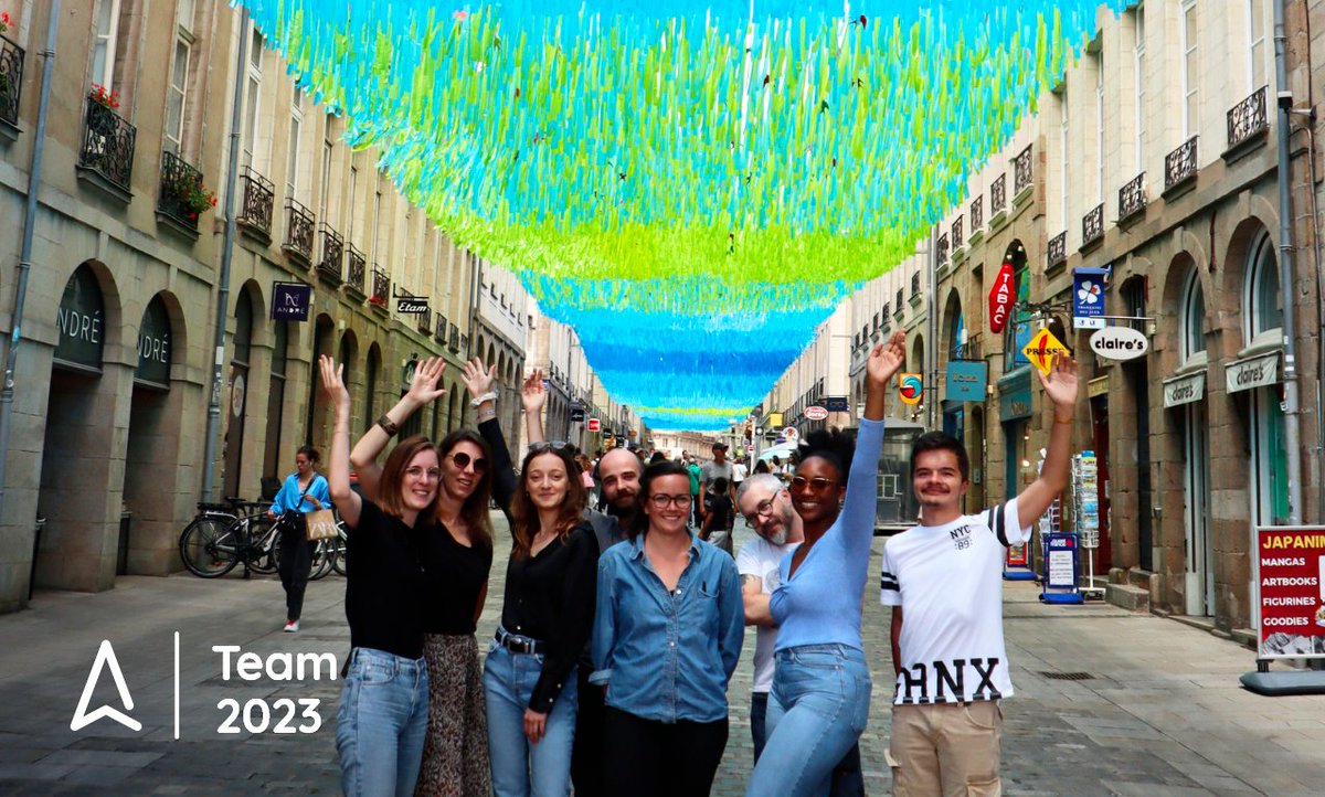 addviso's tweet photo. Vous cherchez l'agence Addviso ? 👀 Vous nous trouverez juste au-dessus de ce joli ciel coloré. Les rennais l'ont sûrement déjà vu. Ce dispositif a été installé début juillet pour lutter contre la chaleur. Et nous avons la chance d'en profiter tous les jours. 🌞 https://t.co/Flzq2r3GkE