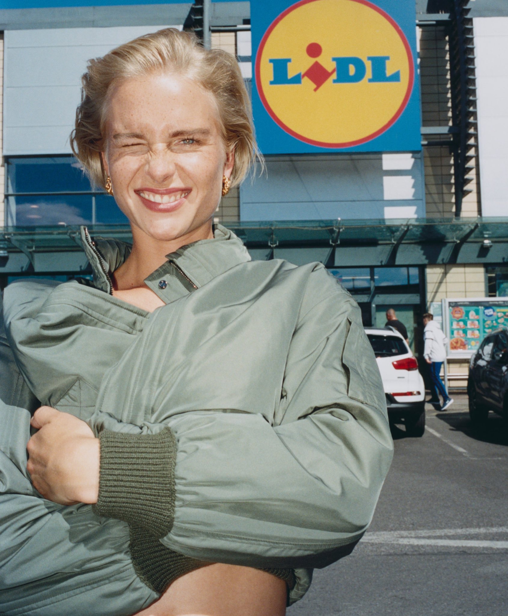 fastr on Twitter "fastr Rizz 101 When you notice a cute girl in