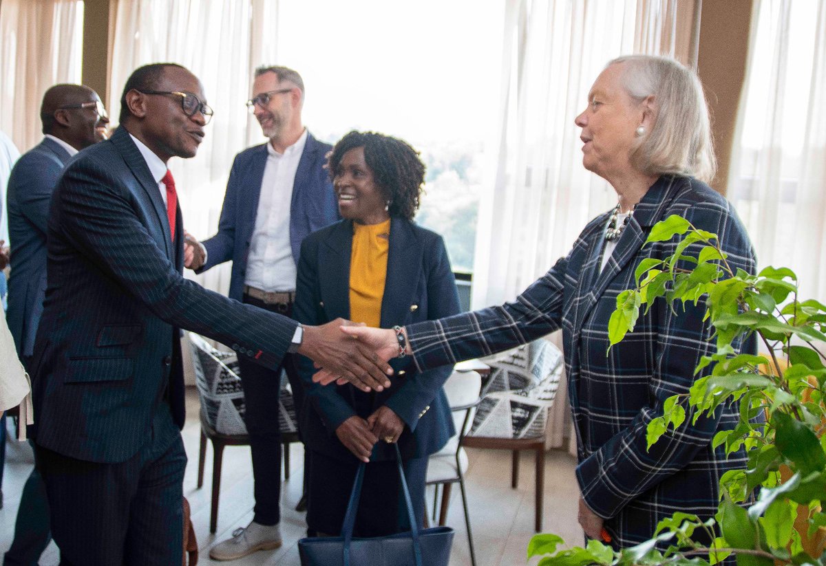MaxOkeyo's tweet photo. @AECF had the pleasure of meeting the Asst. L Secretary of State for Population, Refugees &amp; Migration, Julieta Valls Noyes @PRMAsstSec and  Meg Whitman, @USAmbKenya. Great sharing our role in fragile contexts deploying a market based approach to solve opportunities for refugees. https://t.co/5A9uV56JiG