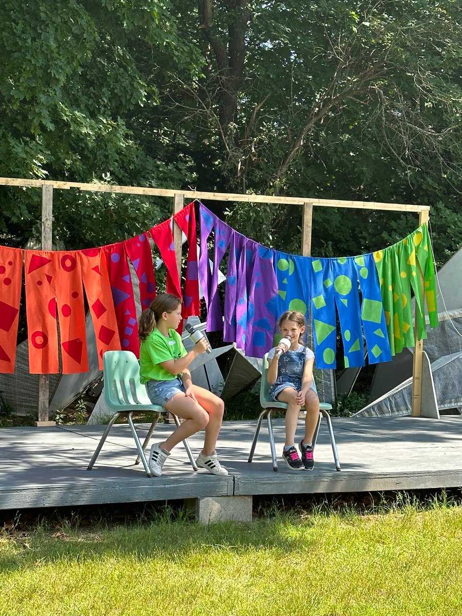 Summer camp is in full swing!
Join us for remaining weeks through August for full days of drawing and painting, handcrafts and makerspace, performance arts, and ceramics 🤩☀️