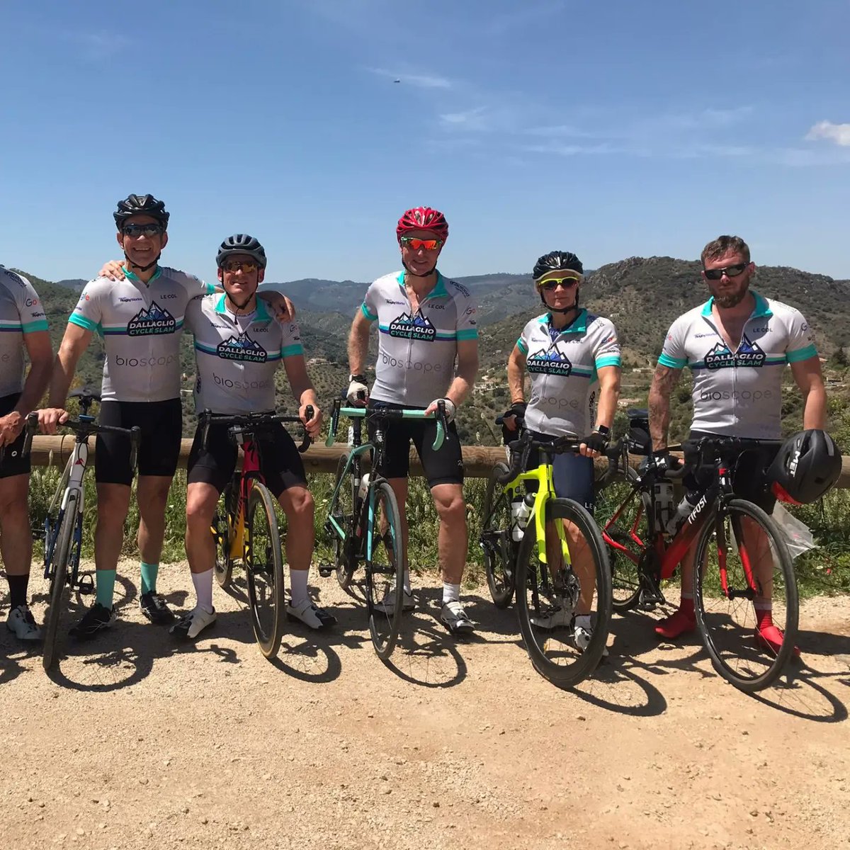danley86's tweet photo. Genuinely an amazing experience while raising money for young people, get involved #BreaktheCycle #Includingtheexcluded ๐๐ดโโ๏ธ https://t.co/ORaNdkaoaI