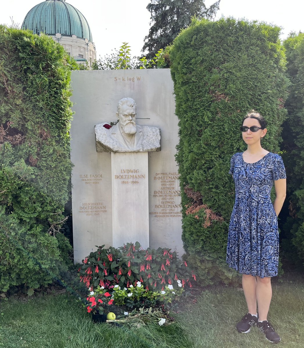 No card-carrying thermodynamicist can visit Vienna without paying homage. Thanks to <a href="/gfasol/">Gerhard Fasol</a> for the directions to his ancestors' site.