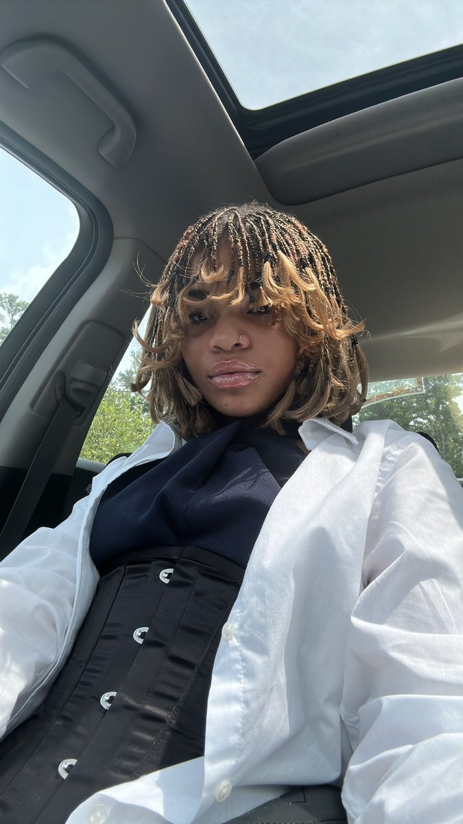 GoddessMarii22's tweet photo. Behold your #goddess
#cashappinbio
#findom #paypig #drainforme #DrainTheSwamp #findomgoddess #cashcow #findomfyp #fyp https://t.co/hI7Pav83Uu