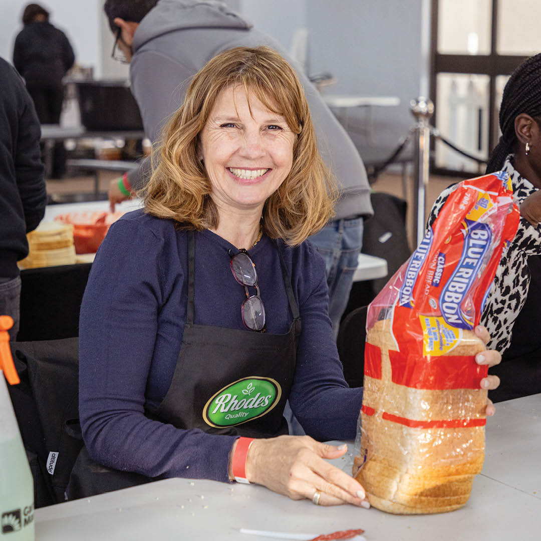 Our Jozi team brought the heat to Mandela Day, packing all stations with passion and creativity for a greater cause! 🎉 

From sandwiches to toys, we rallied together to provide for our little ones essential items filled with love and care. 🥪🧸 

#oneday #onegoal #onelove