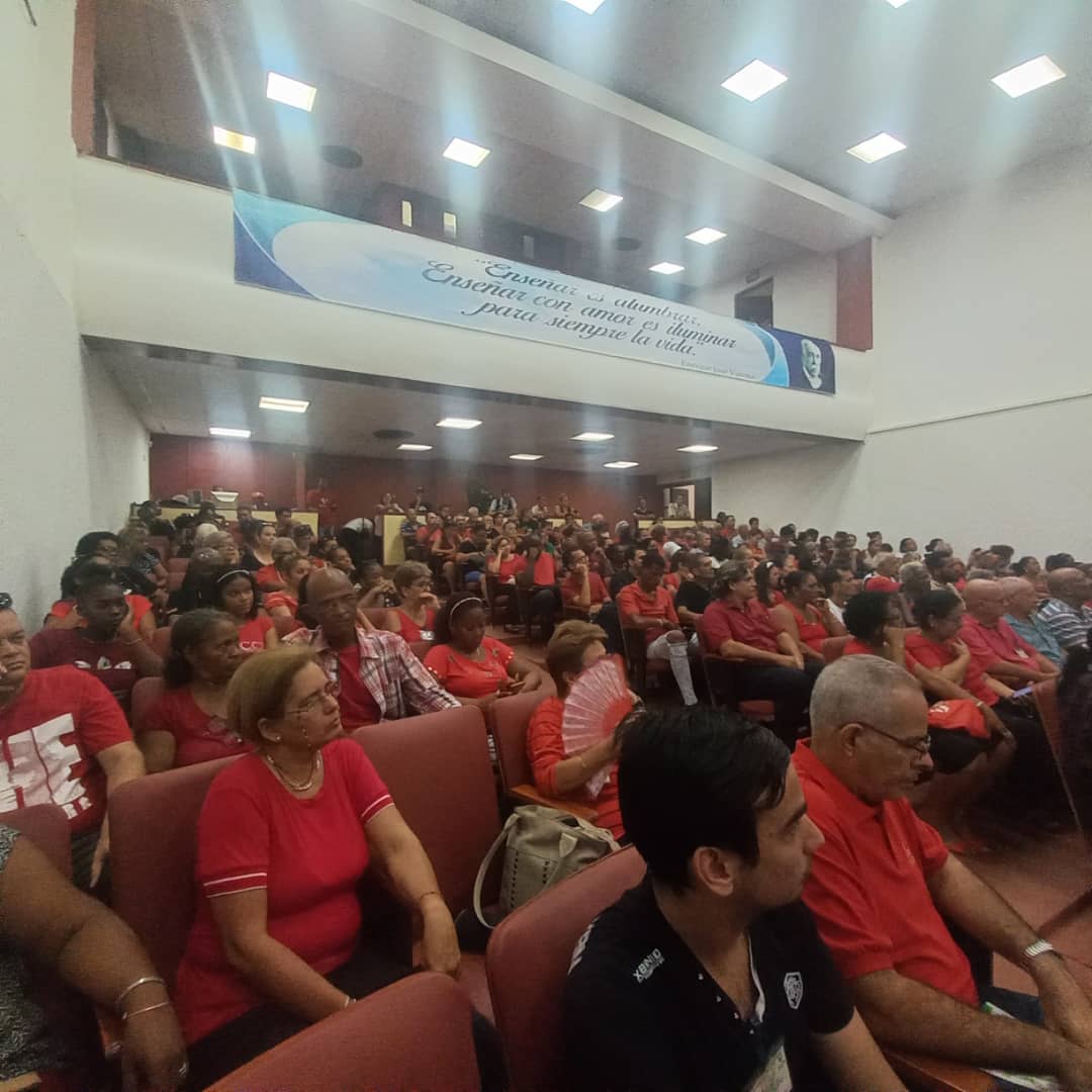 FEU Varona tweet media