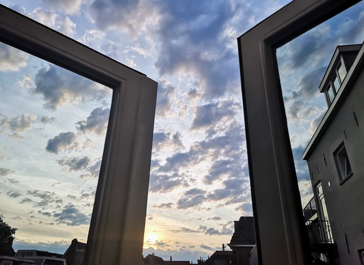 De avond binnenlaten.