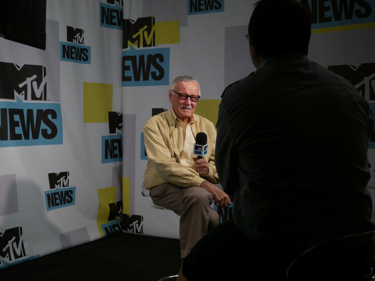 TheRealStanLee's tweet photo. Stan x SDCC

Stan attended Comic-Con for years. He loved spending time with pals, speaking on panels &amp; meeting fans! 

We always enjoy hearing your Stan stories. In honor of #SDCC opening today, if you ever spotted him at the convention, share your tale below! 
#StanLee #tbt https://t.co/aKVi0vAYqF