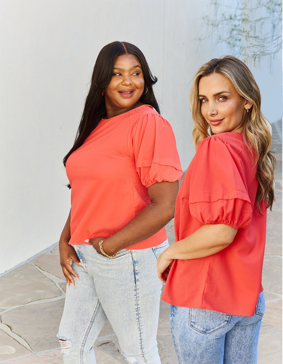 I love a bright color!  Click on our 'New Arrivals' at the top left at kikicouture.com to see more styles and colors! 

#KIKICOUTURE #FunFashion #trendingfashion #everysize #summerready #feelingsummer #fashion #bright #red #foreverywoman