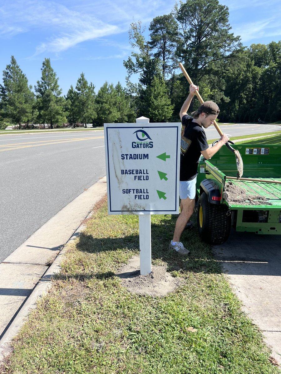 G_L_ATHLETICS's tweet photo. To The Individual Who Knocked Down Our Directional Sign - Don’t Worry, We Fixed It. #ADProblems https://t.co/agdvpnoOMO