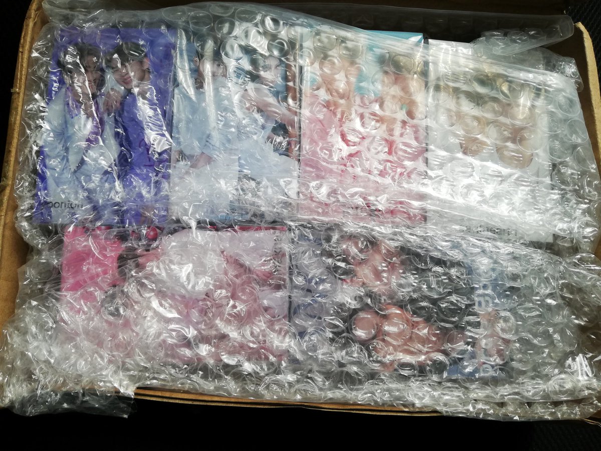 BLoversGermany's tweet photo. Es sind neue Photocards für unsere Tombola angekommen 😁
Na? Wer könnte alles drin sein?
#fanmeetingBLoversGermany2
#BLaddicted https://t.co/5sPG6wyrVH