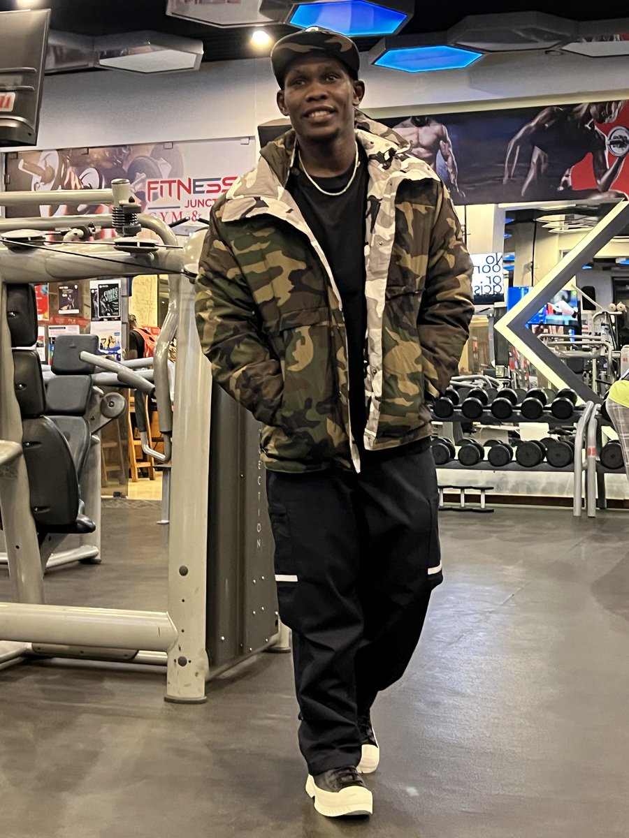 BwogiMusa's tweet photo. Boxing made Bwogi⚡️,the champ #TMSMB #TMOLYBWOGI⚡️ #Boxingforcharity #sportsfordevelopment #faceofUGboxing https://t.co/YEhFmwje9m