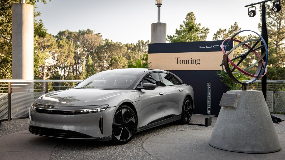 LucidMotors's tweet photo. The #LucidAir is proud to be the 2023 Official Automotive Partner of the @MichelinGuideNA California. Congratulations to the chefs that earned their Michelin Star. #MichelinGuideCA #MichelinStar23
Order your luxury experience: https://t.co/3QoEsUksMJ https://t.co/Z1xyCrAkQt