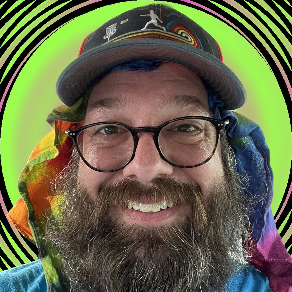 nick_eckhardt's tweet photo. thursday vibes: 
gr8dients + 
selfie (sweaty disc golfer mess) + 
stable diffusion = 
cleans up nicely 😎
#gr8dients #selfie #stablediffusion #AlgorithmicallyAssisted #AICurated https://t.co/JMnizUxRsf