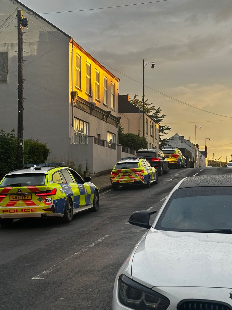 NEemergency_'s tweet photo. Well done to all crews who attended an incident in Grange Villas #COUNTYDURHAM yesterday evening

In attendance
@DurhamRAPol 
@DurhamPolice 
@NPASNorthEast https://t.co/crsgUPYvR4