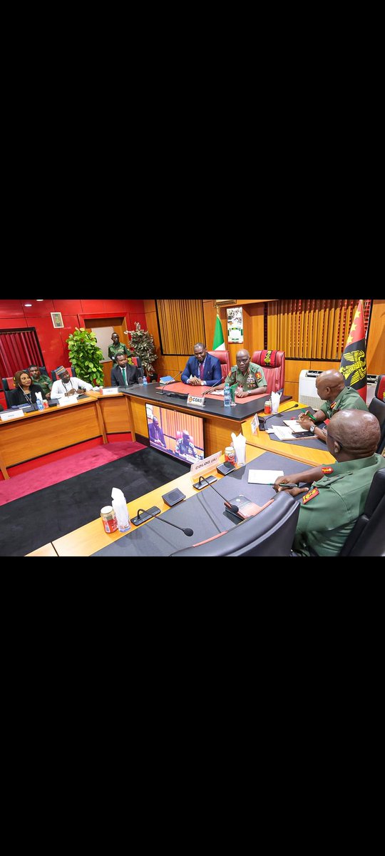 Didi_Idang's tweet photo. How I sometimes find myself as the only woman on the table 😃 😊 😀

I love what I do @AsRafrica providing technical support towards social development and sustainable impact 🙌 👏 

#SustainableDevelopment 
#developmentexpert 
#womenempowerment 
#socialdevelopment https://t.co/jFkChBKjFL