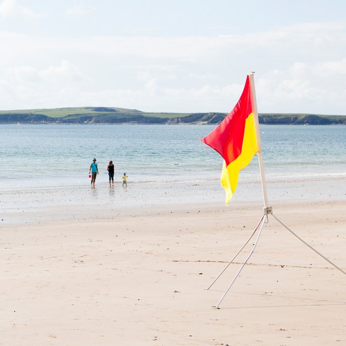 People are being urged to plan ahead if they are intending to take a trip to the <a href="/PembsCoast/">Pembrokeshire Coast National Park</a>’s beaches and attractions this summer.
Changes have been introduced for the 2023 season, including restrictions to parking on Newport Sands/Traeth Mawr
Read more: pembrokeshirecoast.wales/news/park-auth…